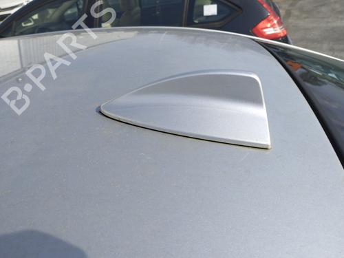 Antenne/Base BMW 3 (E90) 320 d (177 hp) 27084555