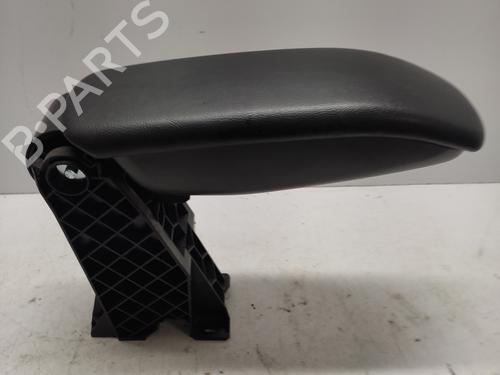 Armlæn Armlæn CITROËN C3 II (SC_) 1.4 HDi 70 (SC8HZC, SC8HR0, SC8HP4) (68 hp) 33237484 33237484