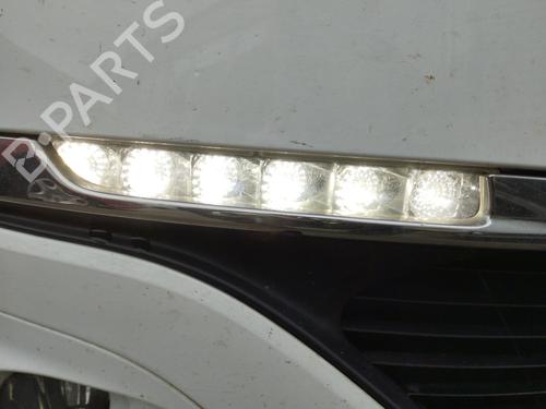 Feu diurne droit PEUGEOT 308 II (LB_, LP_, LW_, LH_, L3_) 1.6 BlueHDi 120 (120 hp) 31950686