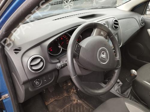 Instrumentbræt DACIA SANDERO II 1.5 dCi (90 hp) 31815158