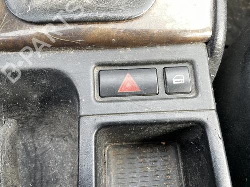 Used Warning switch BMW 3 (E46) 320 d (129 hp) 27057308