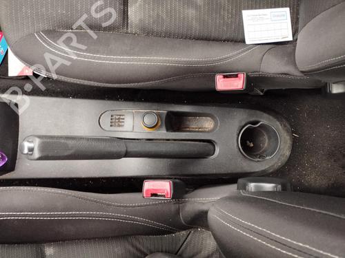 Used Seat buckle RENAULT CLIO III (BR0/1, CR0/1) 1.4 16V (98 hp) 27088256