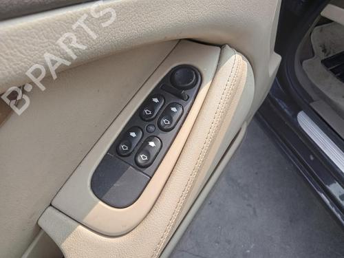 Mando elevalunas delantero izquierdo JAGUAR S-TYPE II (X200) 2.7 D (207 hp) 27060429