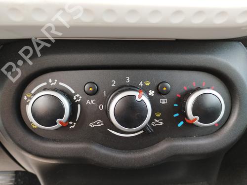 Used Climate control RENAULT TWINGO III (BCM_, BCA_) 0.9 TCe 95 (92 hp) 27063482