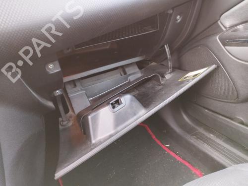 Used Glove box Glove box FIAT BRAVO II (198_) 1.6 D Multijet (198AXL1B) (120 hp) 27064172 27064172