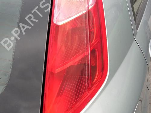 Used Right taillight FIAT GRANDE PUNTO (199_) 1.3 D Multijet (75 hp) 27077911