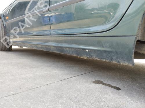 Used Left sideskirt BMW 3 (E46) 318 i (118 hp) 27072844