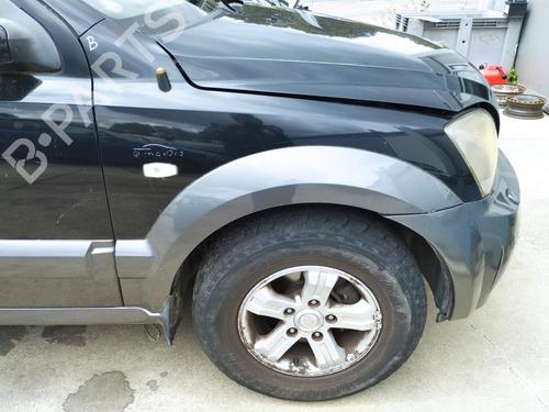 Used Right front fenders KIA SORENTO I (JC) 2.5 CRDi 4WD (140 hp) 27054910