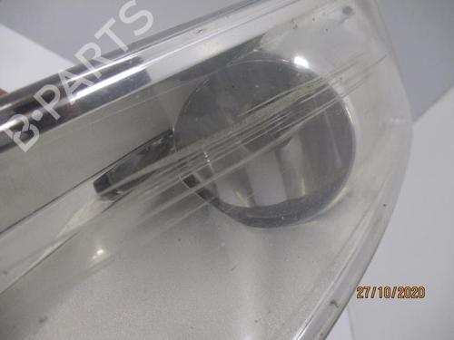 right-front-fog-light-citroen-c5-iii-rd_-2008-2009-2010-2011-2012-2013-2014-2015-2016-2017-27061160 main image