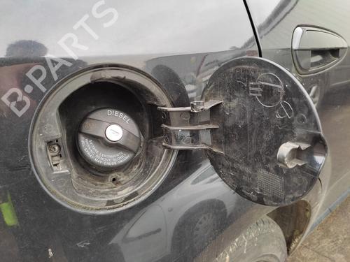 fuel-flap-fiat-grande-punto-199_-2005-27048465 main image