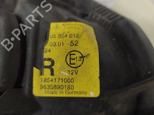 Right front fog light PEUGEOT 306 Break (7E, N3, N5) 2.0 HDI 90 | BP30577445C31