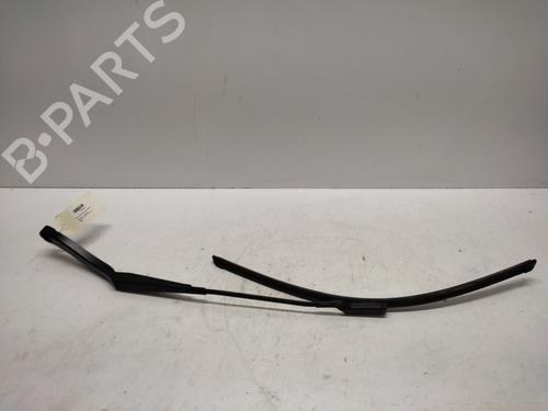 front-windshield-wiper-arm-renault-trafic-iii-van-fg_-2014-29633836 main image
