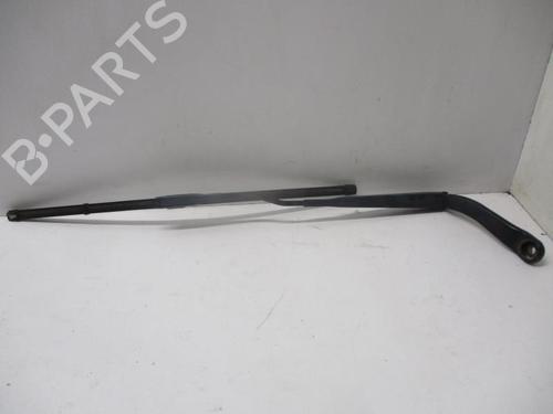 Used Front windshield wiper arm NISSAN QASHQAI / QASHQAI +2 I (J10, NJ10, JJ10E) 1.5 dCi (106 hp) 27050910