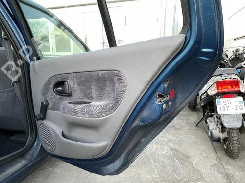Høyre bak lås RENAULT CLIO II (BB_, CB_) 1.4 16V (B/CB0P, BB13) (98 hp) 27086682