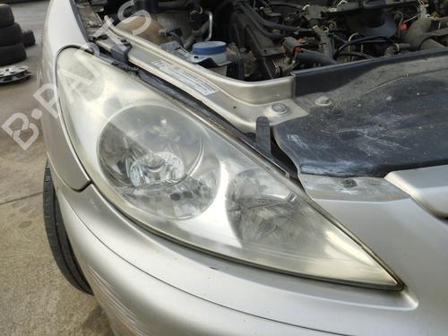 Używane Lampa przednia prawa PEUGEOT 307 Break (3E) 2.0 HDI 110 (107 hp) 29999916