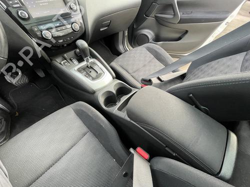 Console central NISSAN QASHQAI II (J11, J11_) 1.6 dCi (130 hp) 30084612