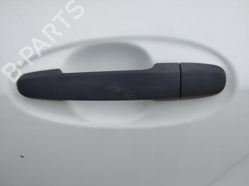 Venstre bagtil udvendigt håndtag TOYOTA YARIS (_P9_) 1.4 D-4D (NLP90_, NLP90R) (90 hp) 32135393