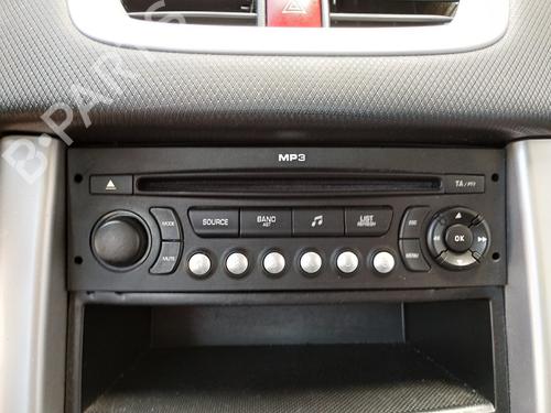 Used Radio Radio 36792120 36792120