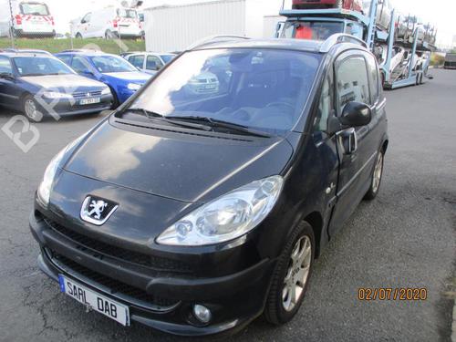 Right taillight PEUGEOT 1007 (KM_) 1.6 HDi | BP27056077C35 - Image 8