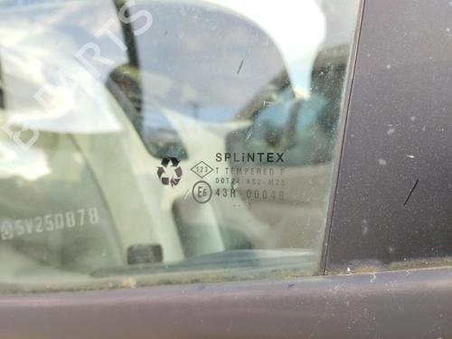 front-left-quarter-glass-renault-trafic-ii-bus-jl-2001-31994223 main image