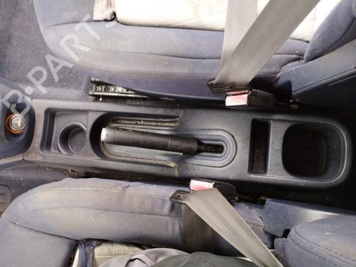 Used Middle console Middle console PEUGEOT 1007 (KM_) 1.4 HDi (68 hp) 39935572 39935572