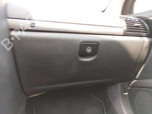 Used Glove box Glove box PEUGEOT 407 SW (6E_, 6D_) 1.6 HDi 110 (109 hp) 33442451 33442451