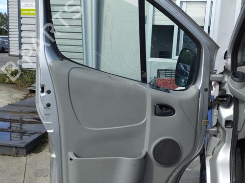 Used Front left lock OPEL VIVARO A Van (X83) 1.9 DTI (F7) (101 hp) 28414719