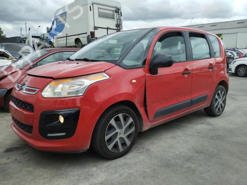 Reverse light CITROËN C3 Picasso (SH_) 1.6 HDI 90 | BP36679715C36 - Image 8