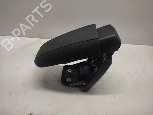 Armrest / Center console VOLVO V40 Hatchback (525) D3 | BP32183441I20 - Image 3