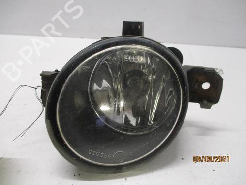 Used Right front fog light NISSAN ALMERA II Hatchback (N16) 2.2 Di (110 hp) 27055635