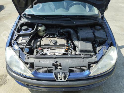 Frontplade/Frontkurv PEUGEOT 206 Hatchback (2A/C) 1.4 i (75 hp) 27064503