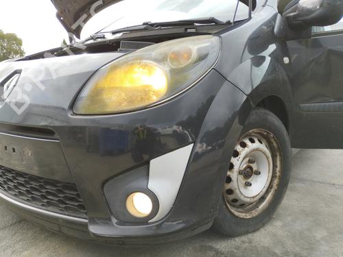 Nebelscheinwerfer links für RENAULT TWINGO II (CN0_) 1.2 16V (CN04, CN0B) (75 hp) 28810975