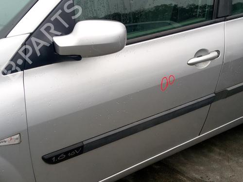 Used Left front door RENAULT MEGANE II (BM0/1_, CM0/1_) 1.6 16V (BM0C, CM0C) (113 hp) 27081930