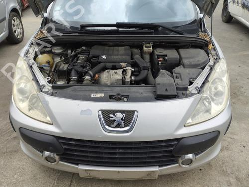 Støtfangerbjelke foran PEUGEOT 307 (3A/C) 1.6 HDi 110 (109 hp) 27078415