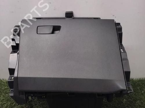 Used Glove box RENAULT CAPTUR II (HF_) TCe 140 (HFN0) (140 hp) 27089508
