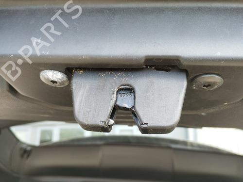 Used Tailgate lock Tailgate lock PEUGEOT 3008 II SUV (MC_, MR_, MJ_, M4_) 1.2 THP/ PureTech 130 (MRHNSM, MRHNSU, MRHNSJ, MRHNYW,... (131 hp) 34410688 34410688