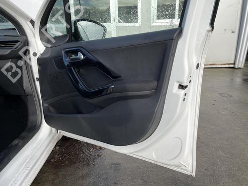 Used Front right lock PEUGEOT 208 I (CA_, CC_) 1.2 VTI 82 (82 hp) 28142621