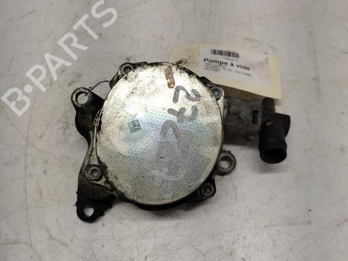 Used Vacuum pump FIAT TALENTO Van (296_) 1.6 D (145 hp) 29612818