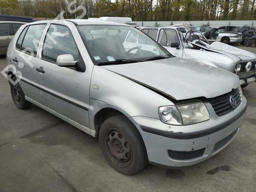 Used Front bumper reinforcement VW POLO (6N2) 1.4 (60 hp) 27049228