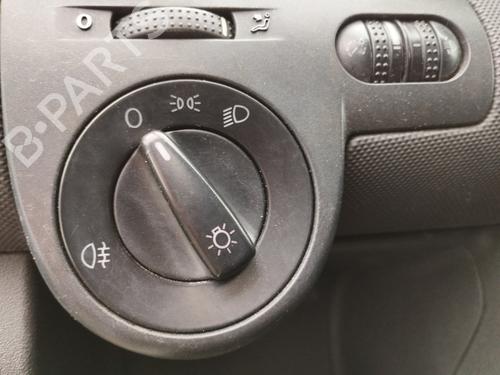 Used Headlight switch VW POLO (6N2) 1.4 (60 hp) 27049243