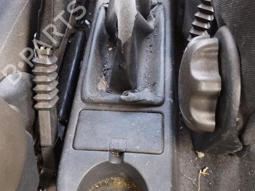 Console centrale Console centrale OPEL CORSA C (X01) 1.3 CDTI (F08, F68) (70 hp) 33544505 33544505