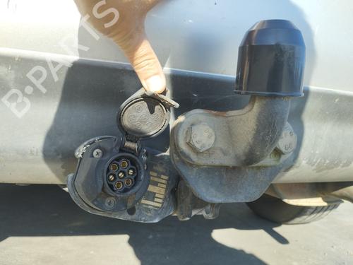 Used Tow ball/Mechanism NISSAN ALMERA TINO (V10) 2.2 dCi (136 hp) 29598431
