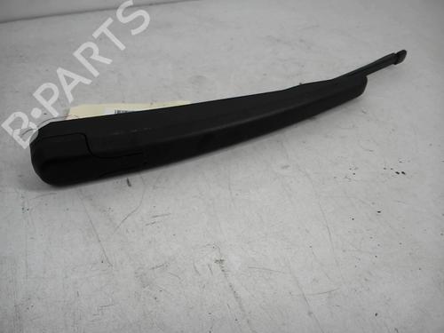 Used Rear windshield wiper arm PEUGEOT 308 III (FB_, FH_, FP_, F3_, FM_) BlueHDi 130 (FBYHZL, FBYHZT) (131 hp) 27057899