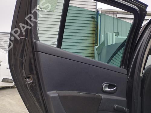 Fechadura trás esquerda RENAULT CLIO III (BR0/1, CR0/1) 1.5 dCi (BR17, CR17) (86 hp) 32668657