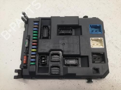 Used Fuse box CITROËN DS3 (SA_) 1.6 VTi 120 (120 hp) 27061568