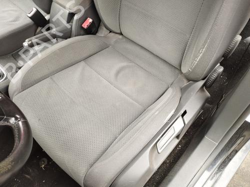 Left front seat VW GOLF V (1K1) | BP33724947C15 - Image 2