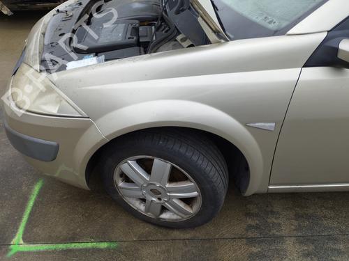 Used Left front driveshaft RENAULT MEGANE II Coupé-Cabriolet (EM0/1_) 1.9 dCi (120 hp) 31639306