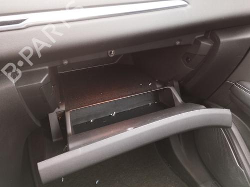 Used Glove box Glove box RENAULT SCÉNIC IV (J9_) 1.7 Blue dCi 120 (J9A7, J9A8) (120 hp) 27040718 27040718