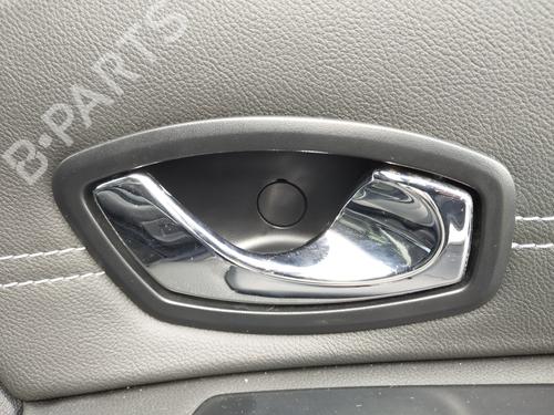 Høyre foran invendig håndtak RENAULT SCÉNIC III (JZ0/1_) 1.6 dCi (JZ00, JZ12) (130 hp) 28692620