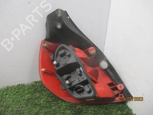 Right taillight RENAULT CLIO III (BR0/1, CR0/1) 1.6 16V (BR09, BR0T, CR09, CR0T) | BP27075169C35 